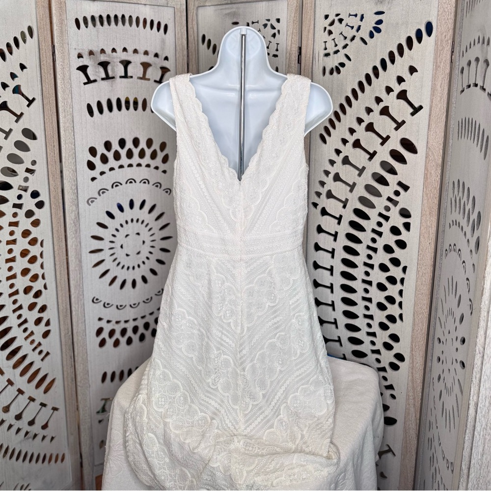 Moda International Cream Lace Mini Dress